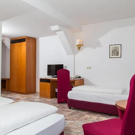 Parkhotel 4*